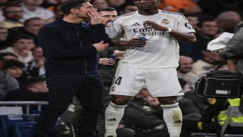 《索尔斯克亚热切重返曼联指挥席，整周焦虑等待，重燃激情时刻即将来临！》