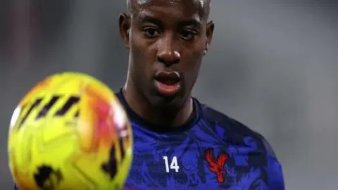 《意甲剧情揭秘：精彩剧本真相渐露端倪》